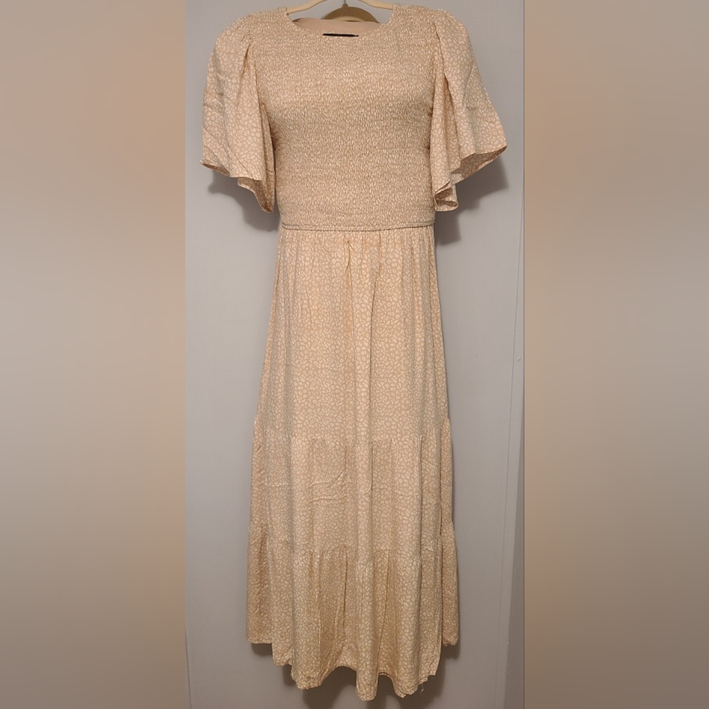 Butterfly Sleeve Shirred Top Dress